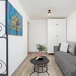 Classic Apartments Moniuszki In Krakow By Noclegi Renters