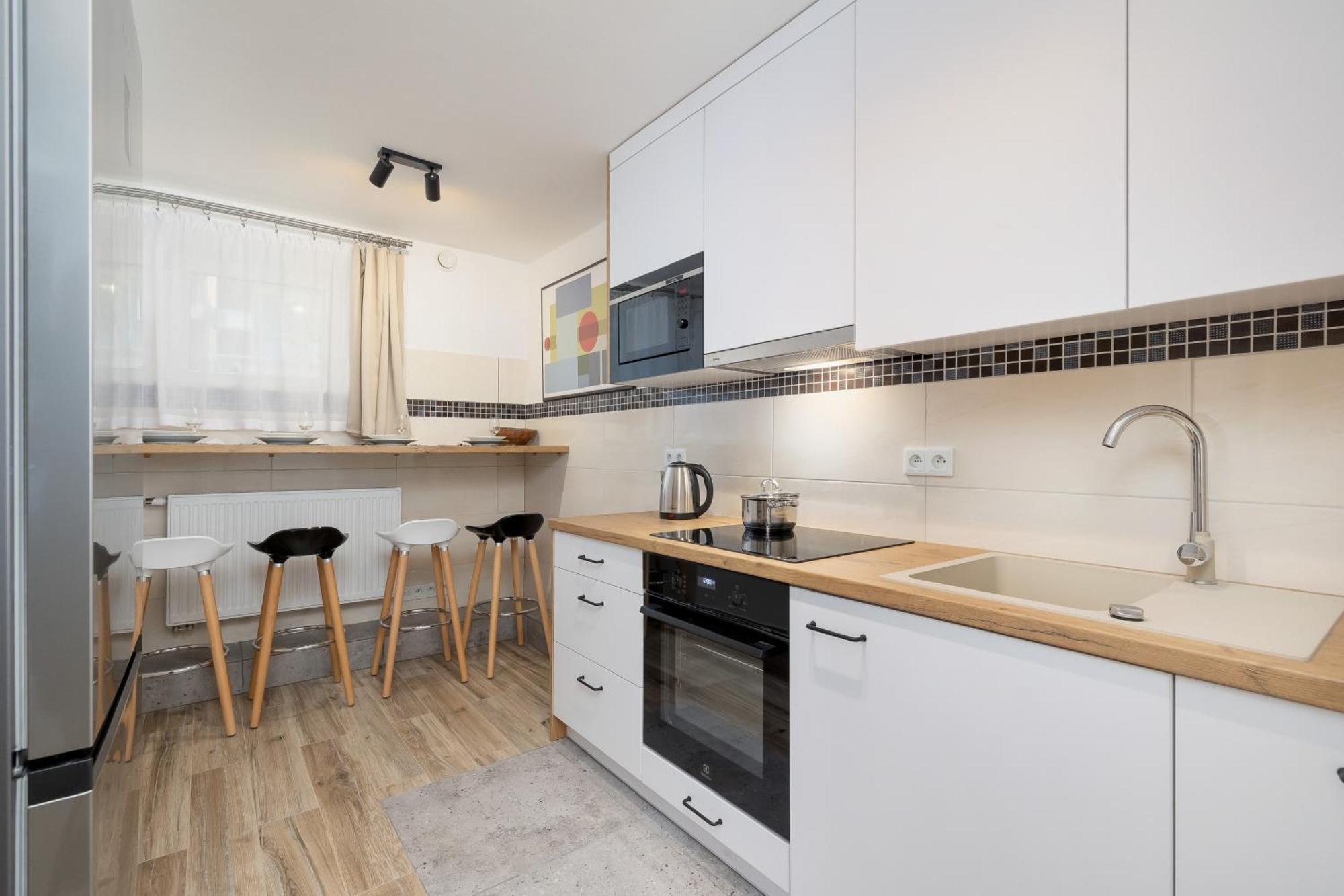 Classic Moniuszki In By Renters Krakau