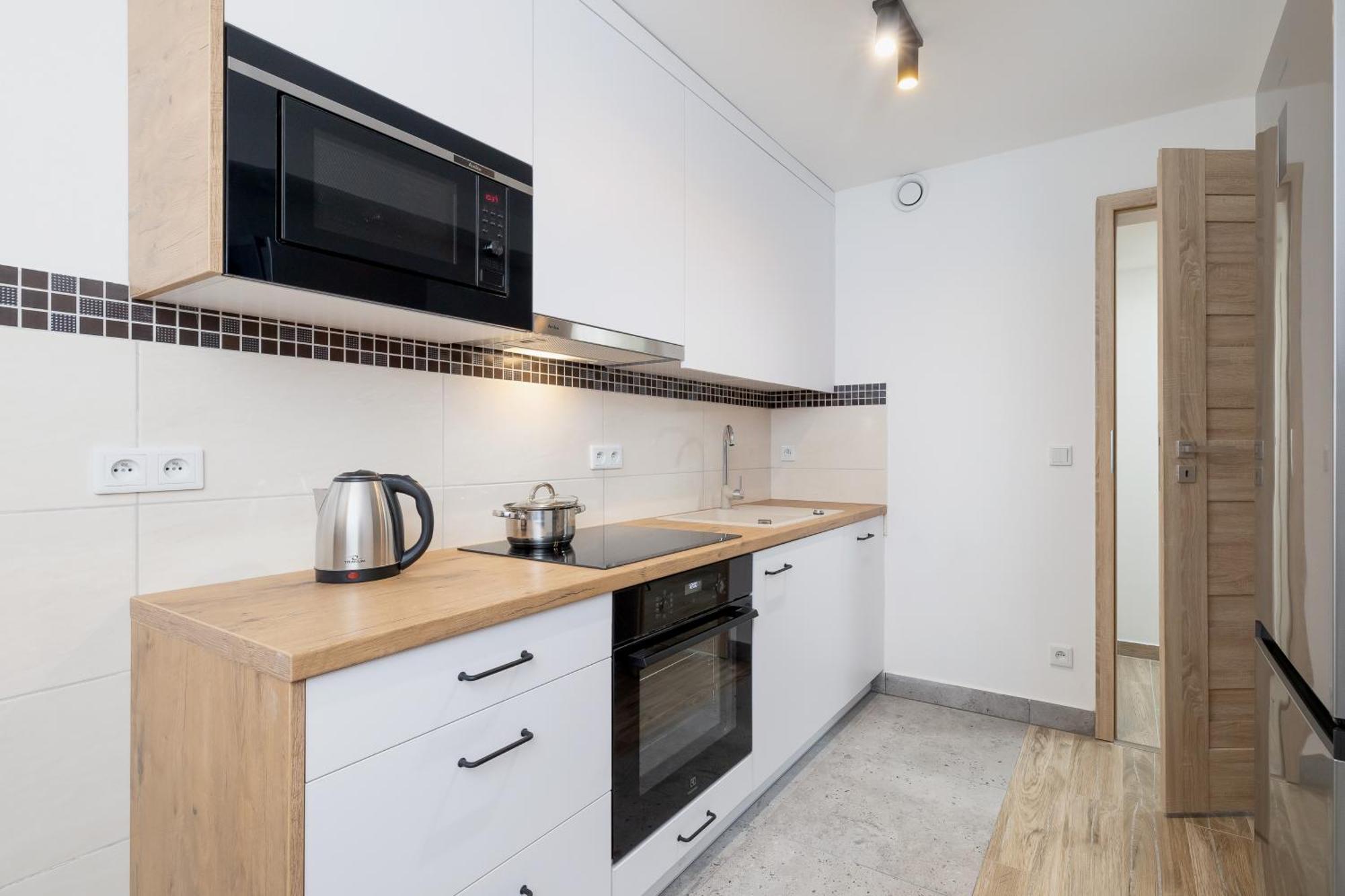 Apartment Classic Moniuszki In By Renters Krakau