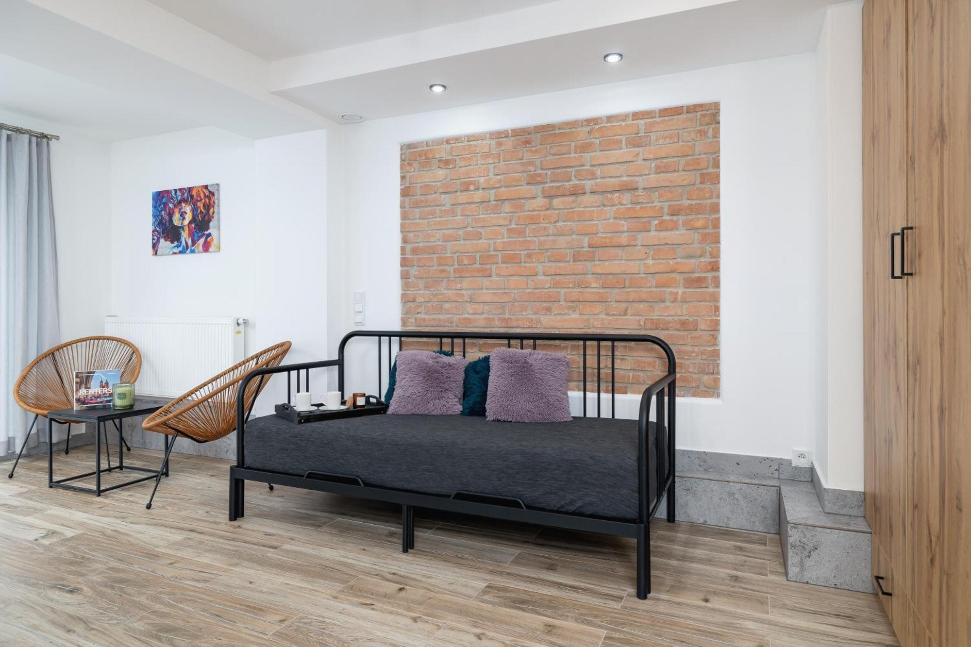 Apartment Classic Moniuszki In By Renters Krakau