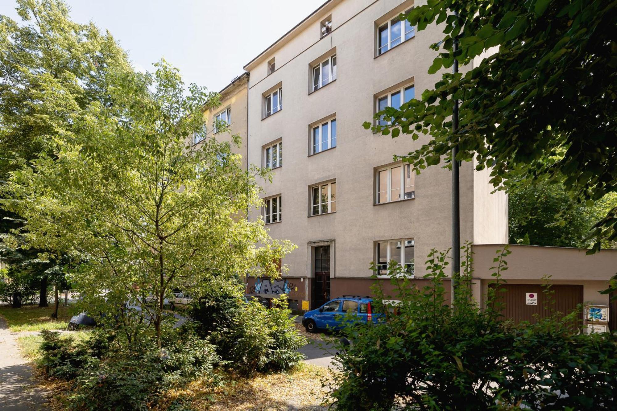 Classic Moniuszki In By Renters